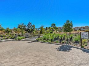 1218 Sunrise View 105, San Marcos CA 92078
