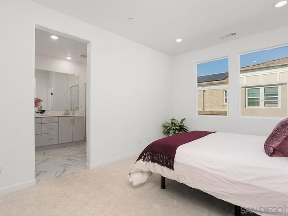 1218 Sunrise View 105, San Marcos CA 92078