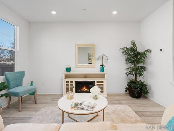 1218 Sunrise View 105, San Marcos CA 92078