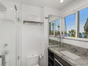 8040 Girard Ave 7, La Jolla CA 92037