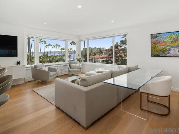8040 Girard Ave 7, La Jolla CA 92037