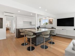 8040 Girard Ave 7, La Jolla CA 92037