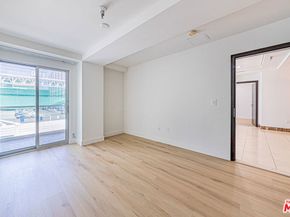 702 S Serrano Avenue 504, Los Angeles CA 90005