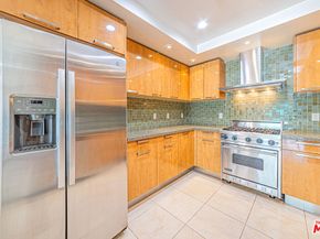 702 S Serrano Avenue 504, Los Angeles CA 90005