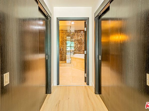 702 S Serrano Avenue 504, Los Angeles CA 90005