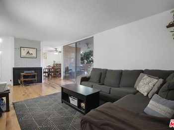 125 N Allen Avenue