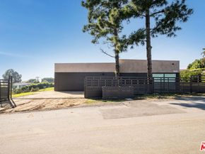 5649 Calpine Drive, Malibu CA 90265