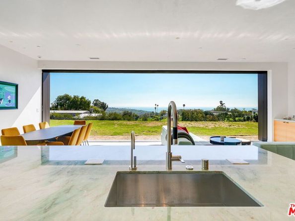 5649 Calpine Drive, Malibu CA 90265