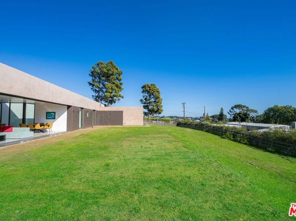 5649 Calpine Drive, Malibu CA 90265