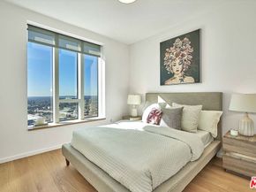 889 Francisco Street 3603, Los Angeles CA 90017