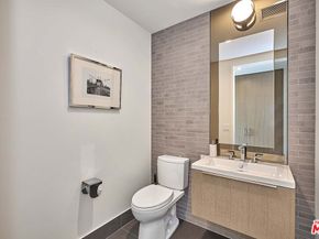 889 Francisco Street 3603, Los Angeles CA 90017