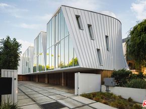 1826 Canyon Drive, Los Angeles CA 90028