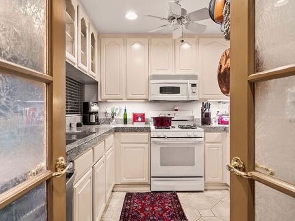 11535 Rochester Avenue 307, Los Angeles CA 90025