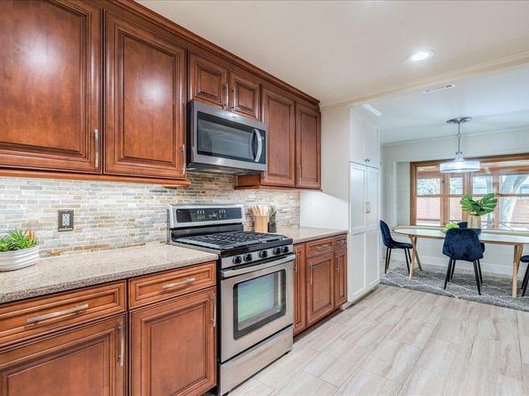 3916 Cordova DR, Austin TX 78759
