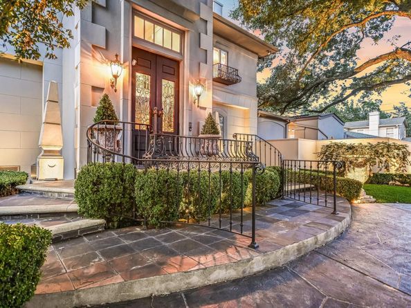1304 Gaston Ave, Austin TX 78703