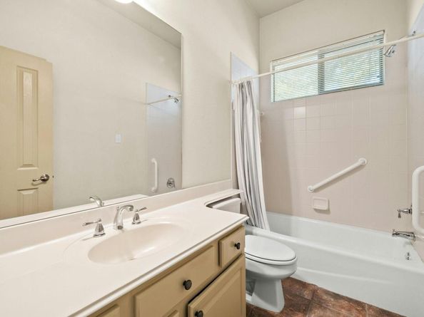 4307 Eck LN 101, Austin TX 78734