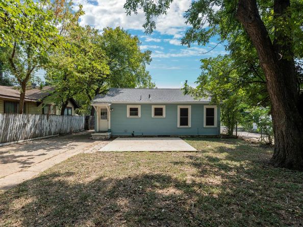 746 Springdale RD, Austin TX 78702