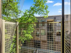 1800 E 4th ST 331, Austin TX 78702