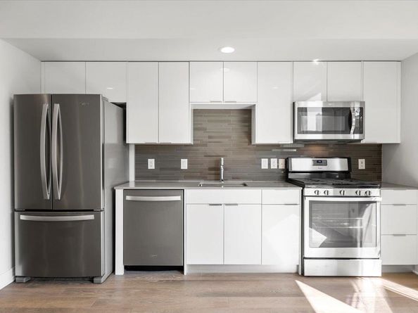 1800 E 4th ST 331, Austin TX 78702
