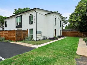 1206 Hollow Creek DR 3, Austin TX 78704