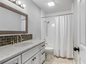 100 Lido CIR G1, Lakeway TX 78734