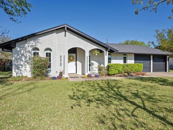 8608 Donna Gail DR, Austin TX 78757