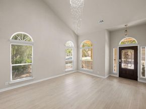 8537 Inca Dove DR, Austin TX 78729