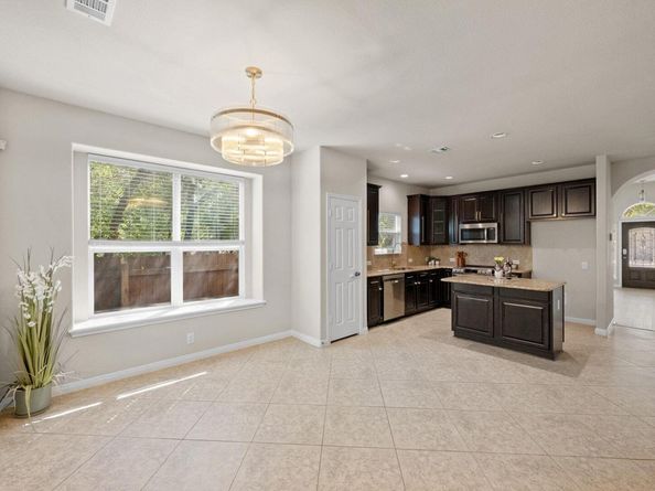8537 Inca Dove DR, Austin TX 78729