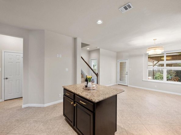 8537 Inca Dove DR, Austin TX 78729