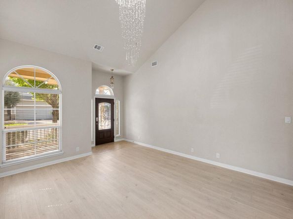8537 Inca Dove DR, Austin TX 78729