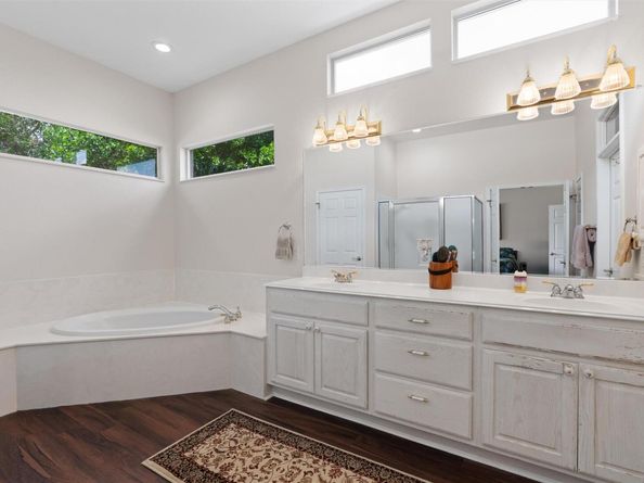 296 Trail Of The Flowers, Georgetown TX 78633
