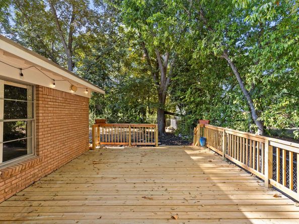 1105 Alegria RD, Austin TX 78757