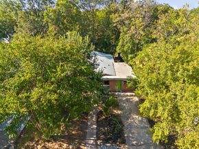 1105 Alegria RD, Austin TX 78757