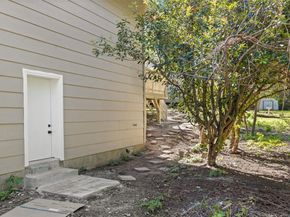 207 Norwood DR W, Georgetown TX 78628