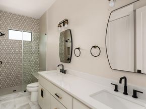 1909 W 40th ST, Austin TX 78731