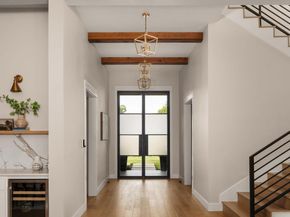 1909 W 40th ST, Austin TX 78731