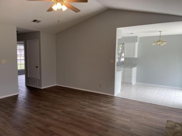 305 Hickok CT, Austin TX 78753