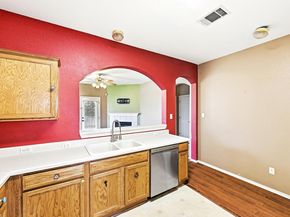 800 Northcreek BLVD, Leander TX 78641