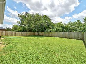 800 Northcreek BLVD, Leander TX 78641