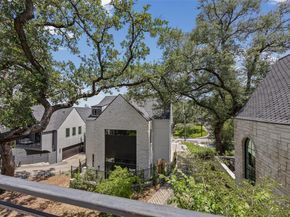 809 Mariposa DR 2, Austin TX 78704