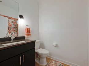 7601 Cooper LN 6, Austin TX 78745