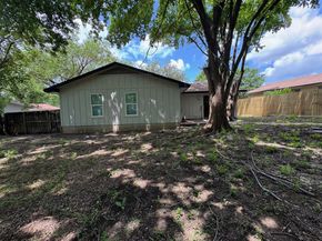 9809 Dallum DR, Austin TX 78753