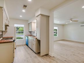 9809 Dallum DR, Austin TX 78753