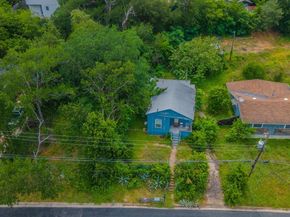 1408 Luna ST, Austin TX 78721