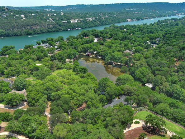 4703 Laguna LN, Austin TX 78746