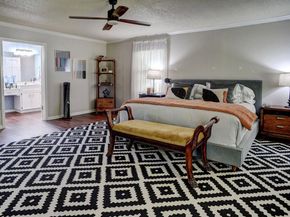 4703 Laguna LN, Austin TX 78746