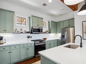 18852 Hidden Ridge PL, Jonestown TX 78645