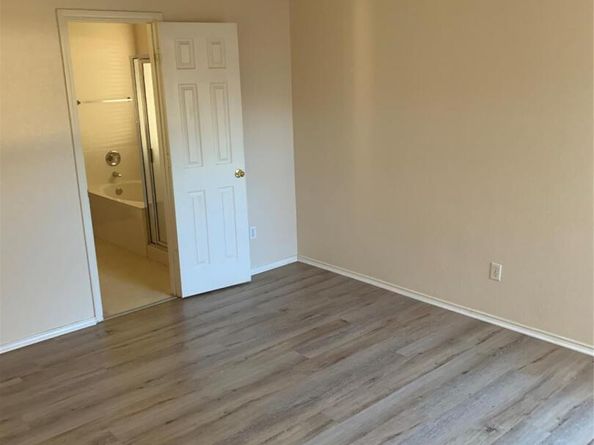 3807 Top Rock LN, Round Rock TX 78681