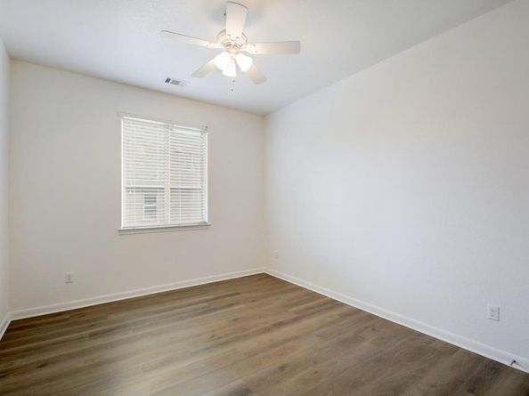 4924 Pyrenees PASS, Bee Cave TX 78738