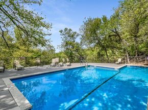 8200 Neely DR 206, Austin TX 78759